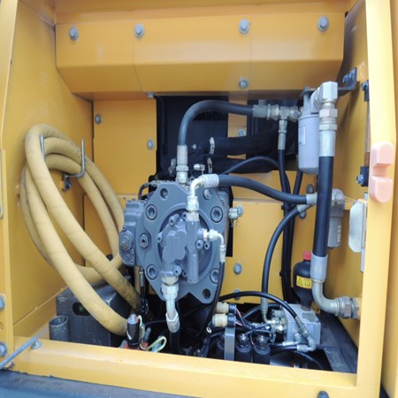 Volvo – 2006 - EC210B NLC Used Crawler excavator for sale